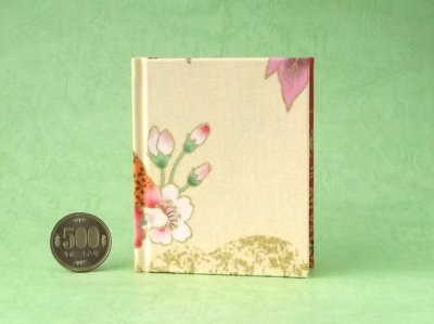 画像2: 【角背】万葉集絵歌留多豆本(夢牡丹）