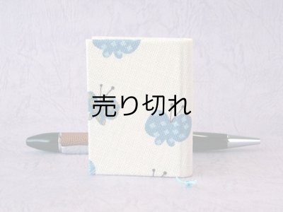 画像2: お散歩てのひらノート小５.０×６.５（青い蝶）