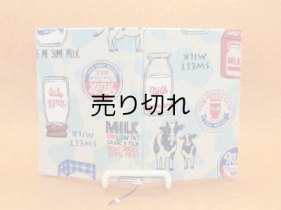 画像4: 罫線入り てのひらノート7.5×10.5 (やっぱ牛乳でしょ！）