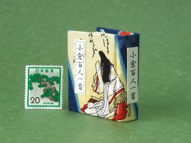画像3: 【丸背】小倉百人一首豆本(ころもほすてふ-青）